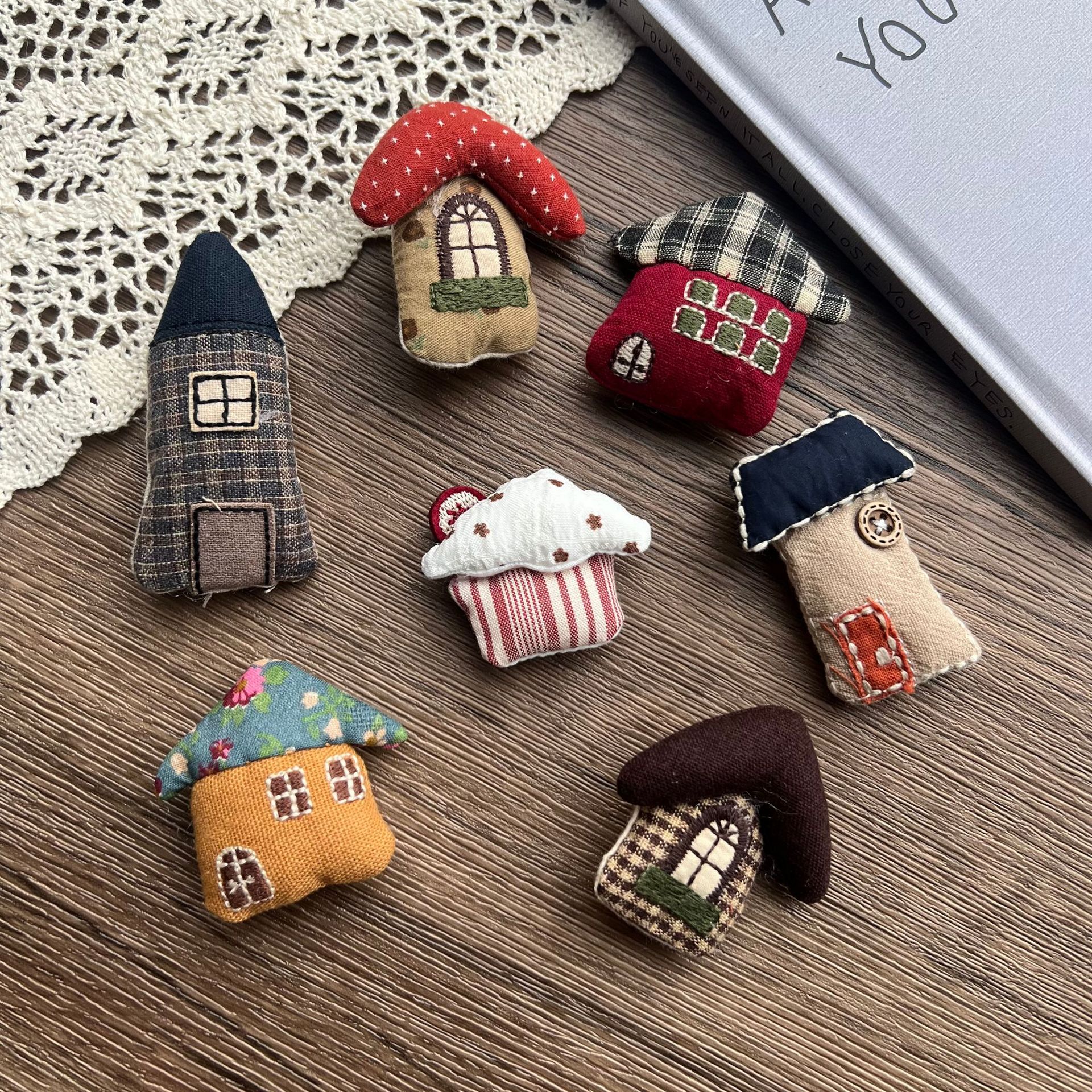 Stuffed Fabric Mushroom House  - Craft Embellishments recension och pris