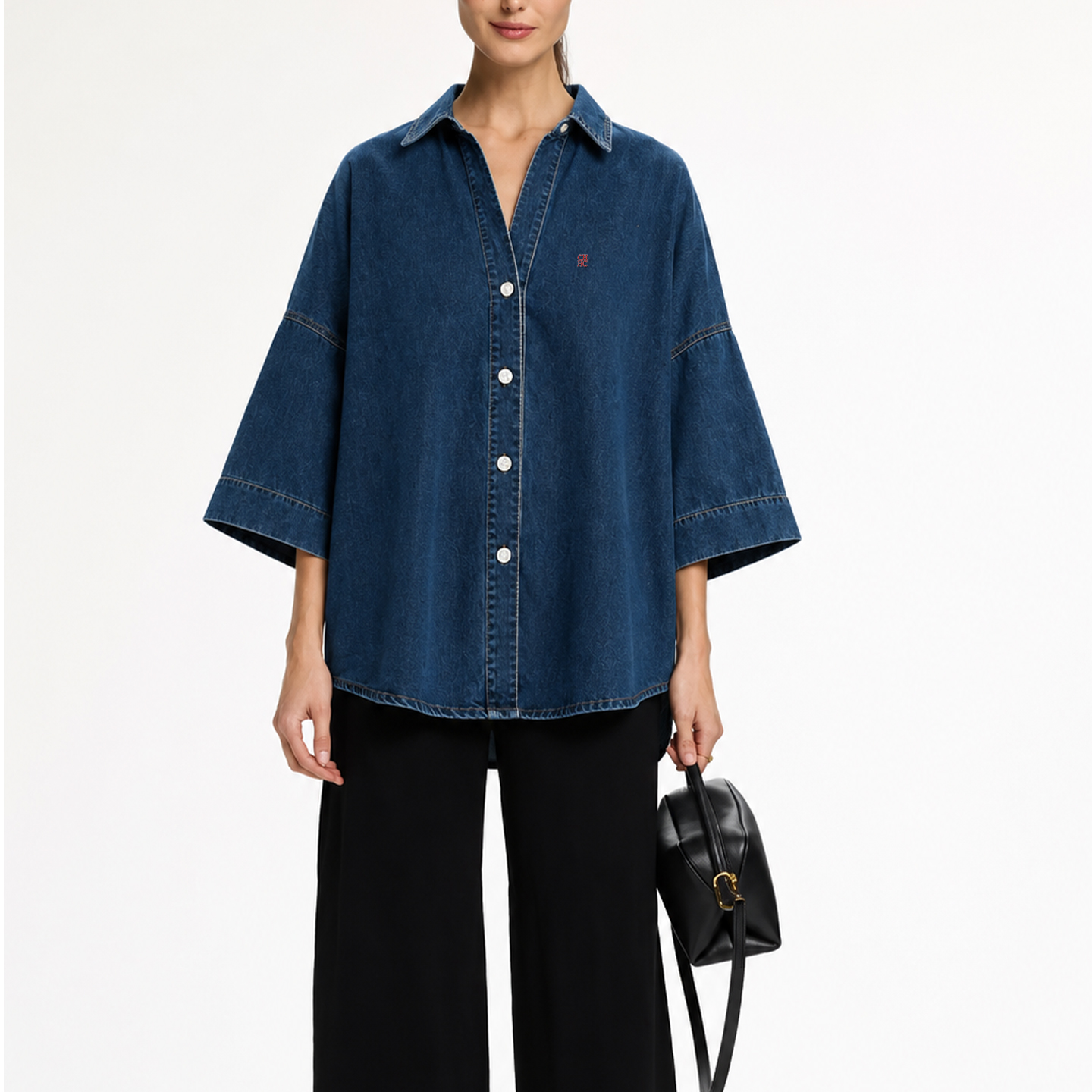 CH Letter Embroidered Solid Co - Embellish Knit recension och pris
