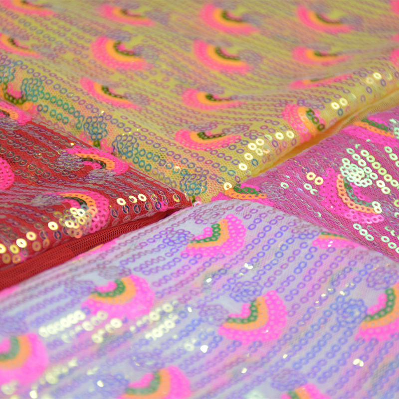 3mm Rainbow Sequin Glitter Fab - Sequin Fabric Panel recension och pris